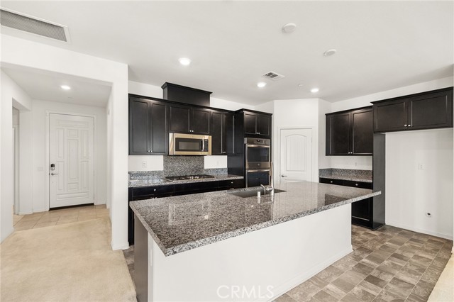 Detail Gallery Image 10 of 51 For 29604 Starring Ln, Menifee,  CA 92584 - 3 Beds | 2/1 Baths