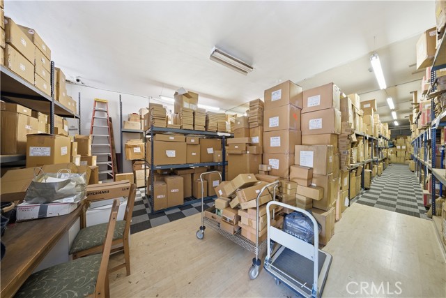  Commercial for Sale in Los Angeles, California