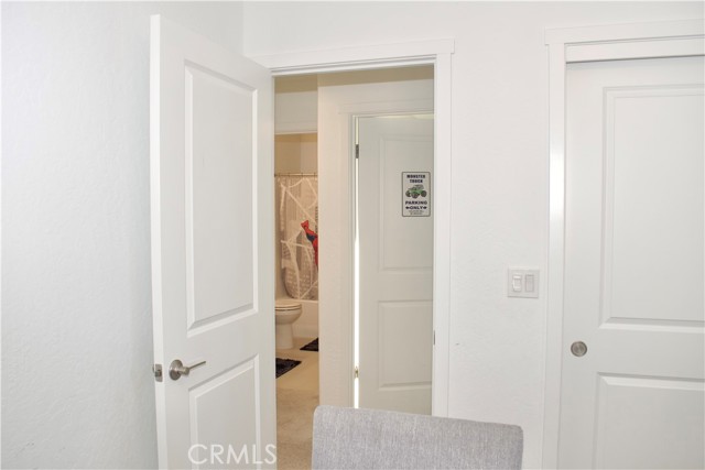 4136 N Vaughan Avenue, Fresno CA: https://media.crmls.org/medias/dc03d14f-298d-4e2a-ae7c-047ff41a5bfe.jpg