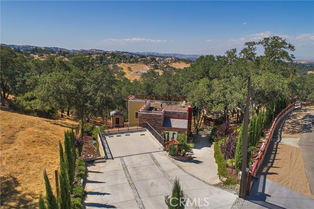 Detail Gallery Image 1 of 42 For 10410 San Marcos Rd, Atascadero,  CA 93422 - 4 Beds | 3 Baths