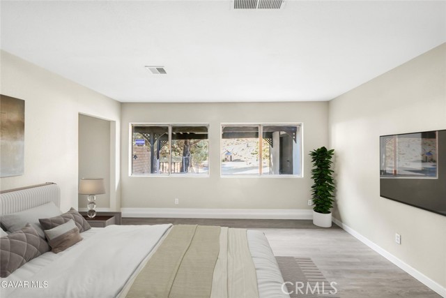 Detail Gallery Image 9 of 31 For 39631 87th St, Leona Valley,  CA 93551 - 4 Beds | 3 Baths