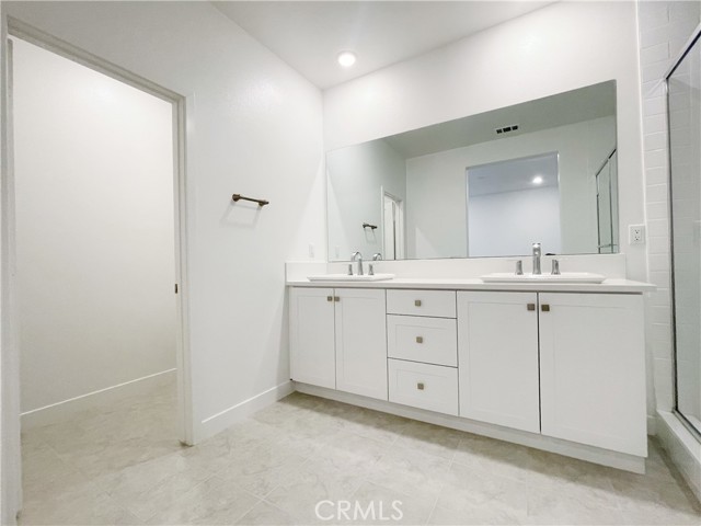1866 S Westside Drive, Anaheim CA: https://media.crmls.org/medias/dc050c88-6a44-451b-b055-28bfd65ec8c8.jpg