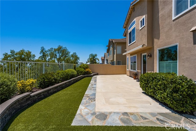 14 Celonova Place, Lake Forest CA: https://media.crmls.org/medias/dc05a31e-1587-42fe-8ef8-d29e7d8291ee.jpg