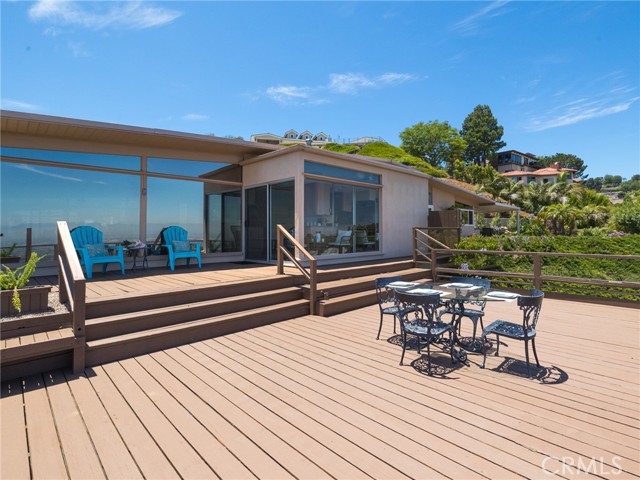 3045 Crownview Drive, Rancho Palos Verdes, California 90275, 4 Bedrooms Bedrooms, ,3 BathroomsBathrooms,Residential,Sold,Crownview,SB23133476