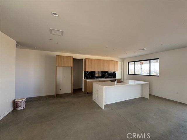 57980 San Andreas, Yucca Valley CA: https://media.crmls.org/medias/dc0847cb-19ef-4a6d-b664-766f6eb479b5.jpg