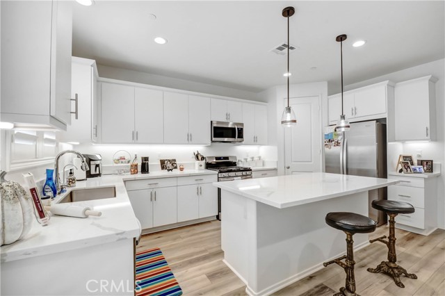 3471 W Poppet Street, San Bernardino CA: https://media.crmls.org/medias/dc087cec-53a7-418d-98a7-05834e45ad25.jpg