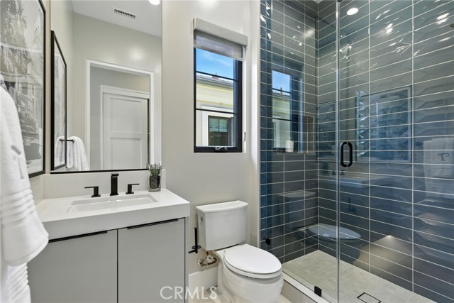 437 Promontory, Irvine CA: https://media.crmls.org/medias/dc0894f4-f31e-495c-9041-6da994570167.jpg