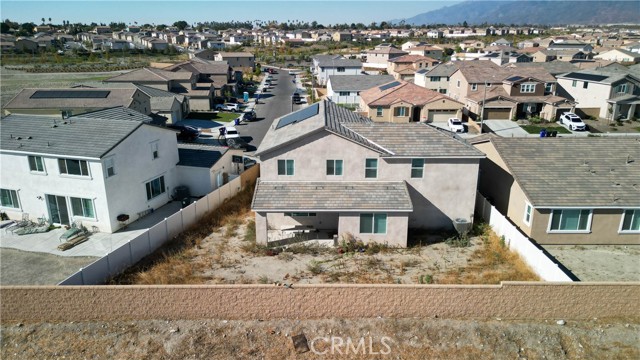 Detail Gallery Image 44 of 47 For 2377 Crater Ave, Rialto,  CA 92377 - 5 Beds | 4 Baths