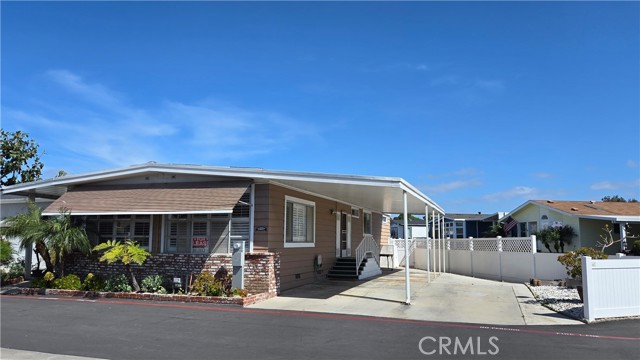 Front Image Thumbnail for CROC26034409