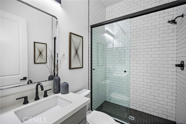 Detail Gallery Image 42 of 49 For 51 Fenway, Irvine,  CA 92620 - 4 Beds | 4/1 Baths