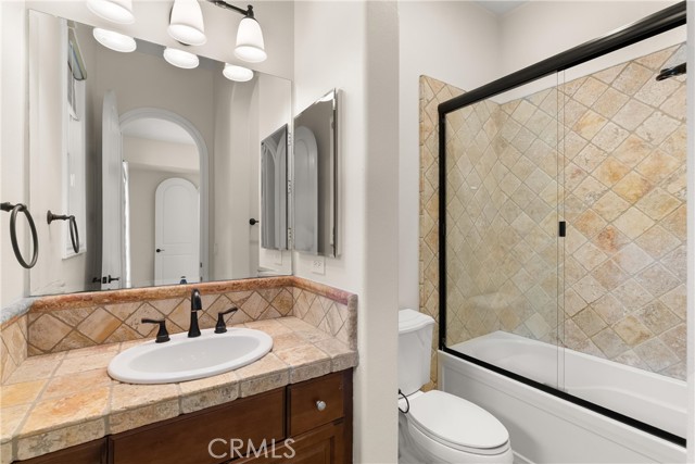 27502 Paseo Boveda, San Juan Capistrano CA: https://media.crmls.org/medias/dc0ac17d-86d1-46e8-84ae-216be3616439.jpg