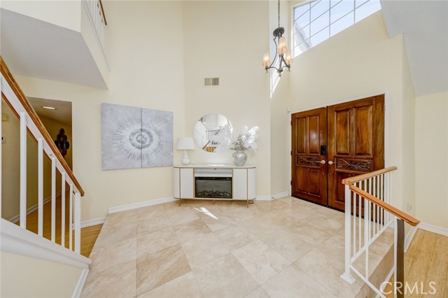 20850 E Walnut Canyon Road, Walnut CA: https://media.crmls.org/medias/dc0caaf4-c337-4b00-aaa3-548f02cde9cf.jpg