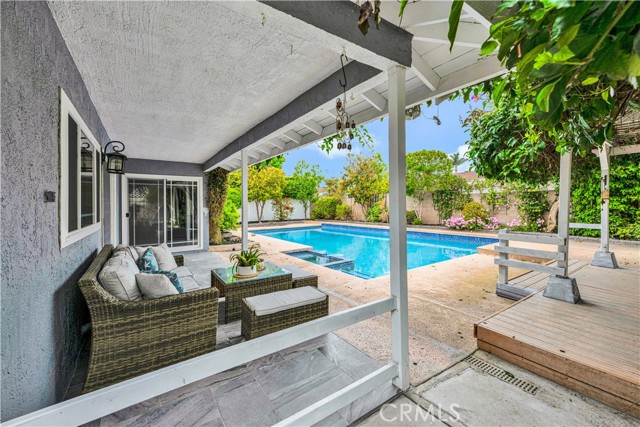 Detail Gallery Image 48 of 56 For 17830 Winterberry St, Fountain Valley,  CA 92708 - 5 Beds | 3 Baths