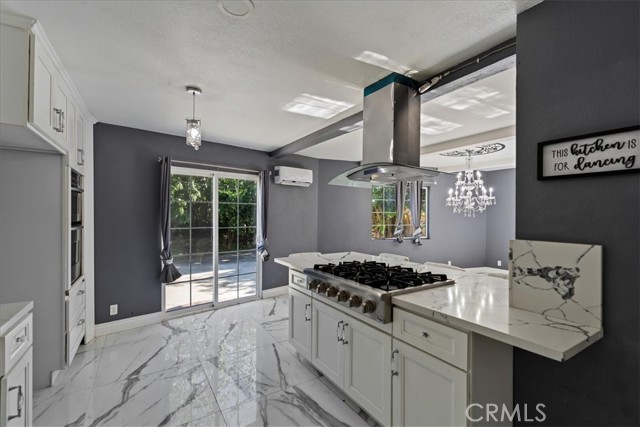 MLS #SR25259493 image #10