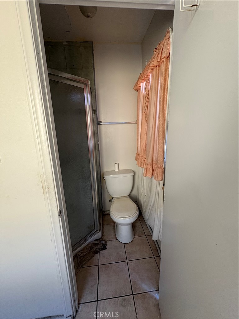 https://media.crmls.org/medias/dc0deb64-c385-42ef-9edd-2bfd271699f5.jpg?preset=X-Large