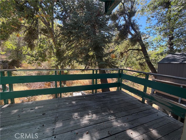 Detail Gallery Image 4 of 11 For 33415 Cedar Dr, Running Springs,  CA 92382 - 2 Beds | 1 Baths