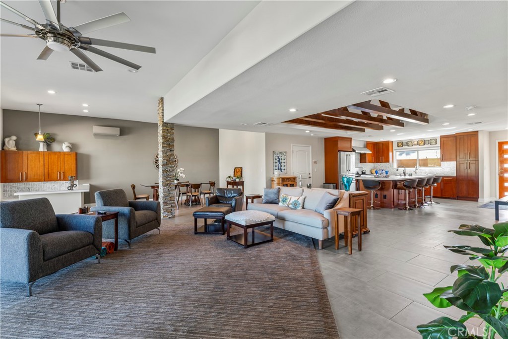 MLS #SR25251756 image #7