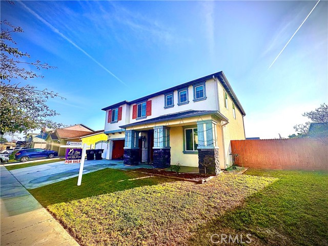 Detail Gallery Image 2 of 40 For 3935 E Myrtle Ave, Visalia,  CA 93292 - 4 Beds | 3 Baths