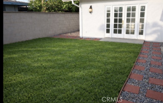 Front Image Thumbnail for CROC26026364