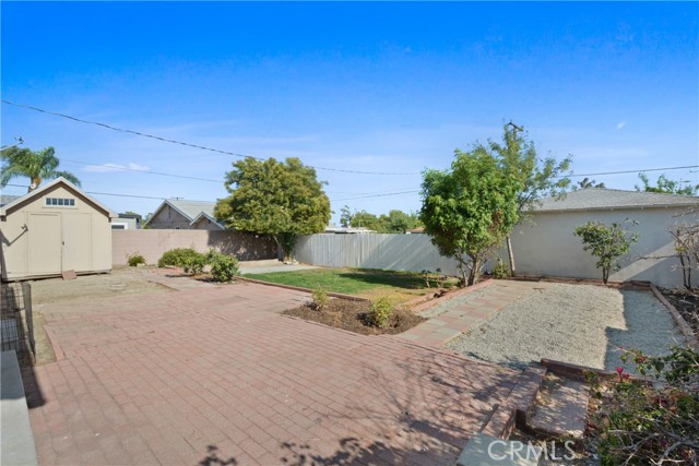 794 Winn Drive, Upland CA: https://media.crmls.org/medias/dc10a877-9dc3-435f-b69c-36091abff28d.jpg