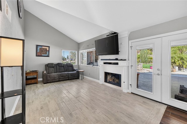 Detail Gallery Image 14 of 68 For 31386 Corte San Leandro, Temecula,  CA 92592 - 4 Beds | 2/1 Baths