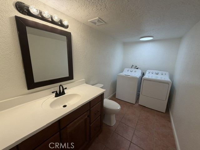 https://media.crmls.org/medias/dc10c55c-cc51-408c-9bf5-b959a0b644fb.jpg?preset=X-Large