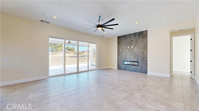 Detail Gallery Image 28 of 68 For 14285 Riverside Dr, Apple Valley,  CA 92307 - 4 Beds | 2/1 Baths