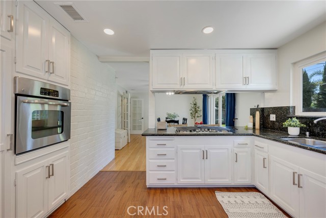 Detail Gallery Image 18 of 48 For 13311 Fairmont, Santa Ana,  CA 92705 - 3 Beds | 2 Baths