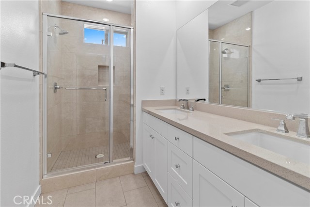 Detail Gallery Image 11 of 16 For 257 N Magnolia Ave #5,  Anaheim,  CA 92801 - 4 Beds | 3/1 Baths