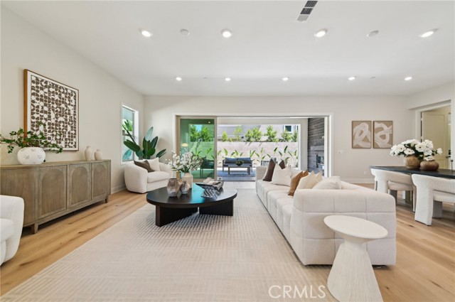 56 Chasma, Irvine CA: https://media.crmls.org/medias/dc138ea8-acee-47df-b8ca-b95fad83b533.jpg