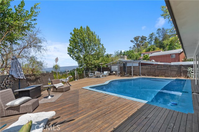 Detail Gallery Image 26 of 43 For 7241 Woodrow Wilson Dr, Los Angeles,  CA 90068 - 2 Beds | 2 Baths
