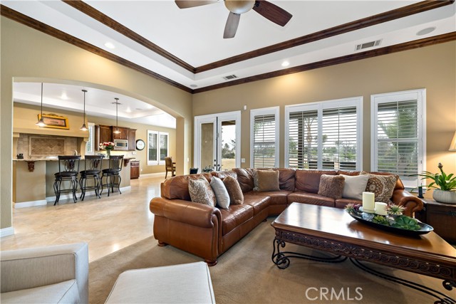 Detail Gallery Image 18 of 48 For 39415 Calle Anita, Temecula,  CA 92592 - 4 Beds | 4/1 Baths