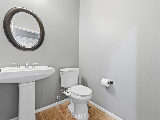 Detail Gallery Image 51 of 60 For 2947 Gilbert Ave, Corona,  CA 92881 - 6 Beds | 4/1 Baths
