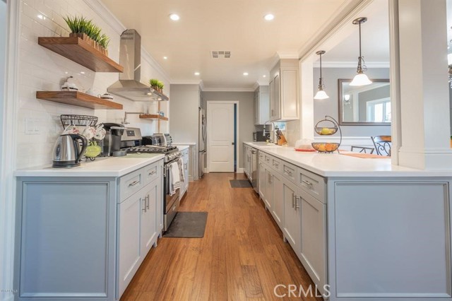 Detail Gallery Image 9 of 20 For 16264 Kalisher St, Granada Hills,  CA 91344 - 3 Beds | 2 Baths