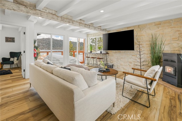 Detail Gallery Image 57 of 71 For 827 Penninsula, Big Bear Lake,  CA 92315 - 3 Beds | 2 Baths