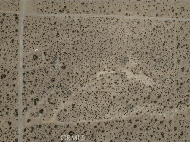 33402 Sunset Road, Lucerne Valley CA: https://media.crmls.org/medias/dc1a768f-52fd-4ded-97e5-21c6fdaf5500.jpg