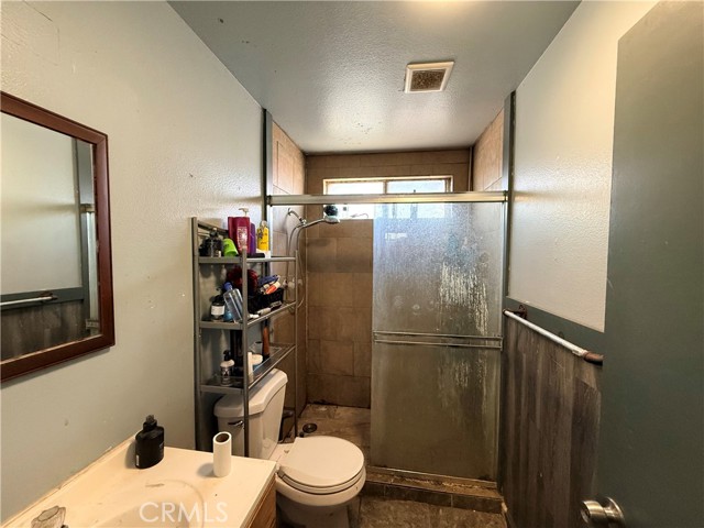 Detail Gallery Image 31 of 35 For 18837 6th, Bloomington,  CA 92316 - 3 Beds | 2 Baths