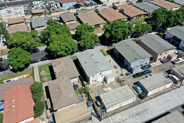 1714 Evergreen Street, Santa Ana CA: https://media.crmls.org/medias/dc1b483c-5b15-4fc3-aa62-da35cc2faf0d.jpg