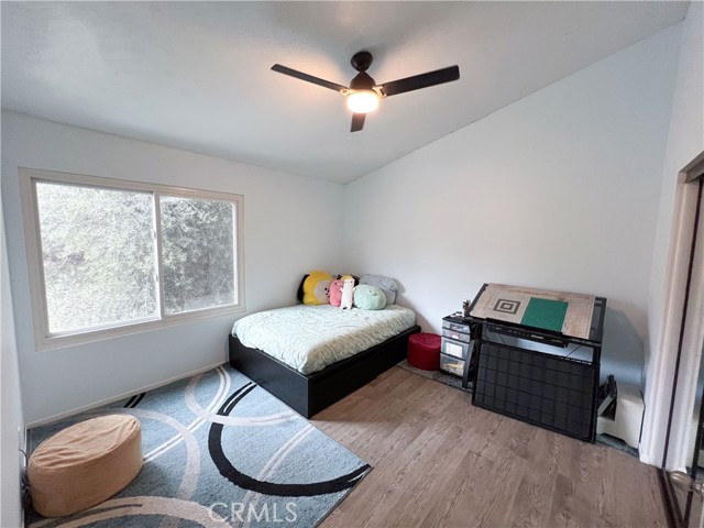 Detail Gallery Image 18 of 31 For 26337 Rainbow Glen Dr #244,  Newhall,  CA 91321 - 3 Beds | 2 Baths