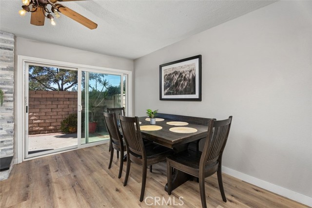 Detail Gallery Image 11 of 40 For 20001 Village Green Dr, Lakewood,  CA 90715 - 4 Beds | 2/1 Baths