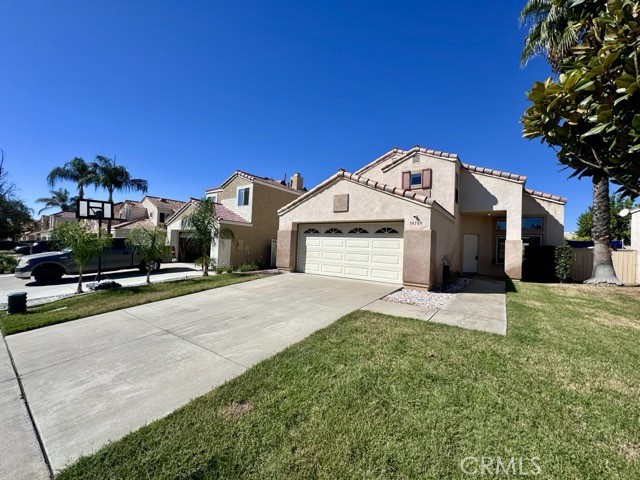 Detail Gallery Image 3 of 39 For 39789 via Castana, Murrieta,  CA 92563 - 4 Beds | 3 Baths