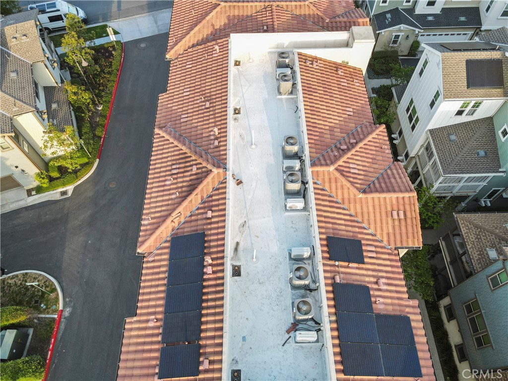 https://media.crmls.org/medias/dc1c72fd-e514-4743-973d-0de3451f73c8.jpg?preset=X-Large