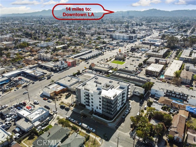 11714 Archwood Street, North Hollywood CA: https://media.crmls.org/medias/dc1d72d8-e686-4df8-a9d8-7fe91c35ff64.jpg