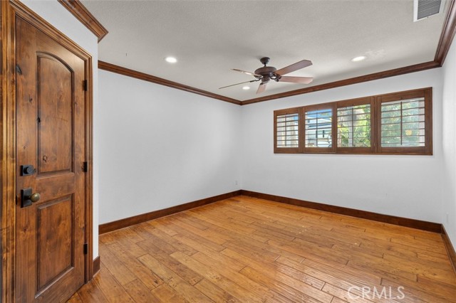 3208 Walnut Avenue, Manhattan Beach CA: https://media.crmls.org/medias/dc1daf95-ea5c-46db-b136-4fca71725dfd.jpg