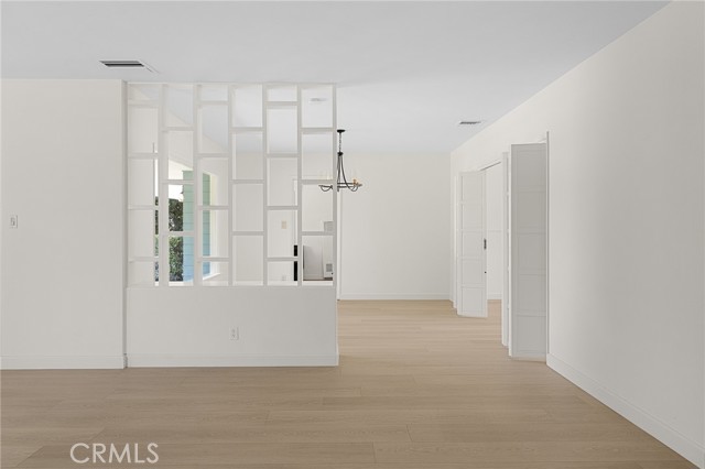 Detail Gallery Image 10 of 43 For 3002 Muscupiabe Dr, San Bernardino,  CA 92405 - 3 Beds | 1/1 Baths