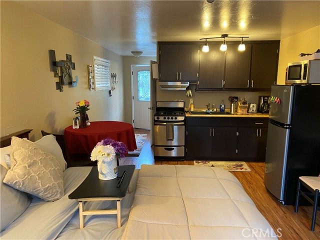 46011 Sandia Creek # C, Temecula, California 92590, 1 Bedroom Bedrooms, ,1 BathroomBathrooms,Residential Lease,For Rent,46011 Sandia Creek # C,CRSW23001011