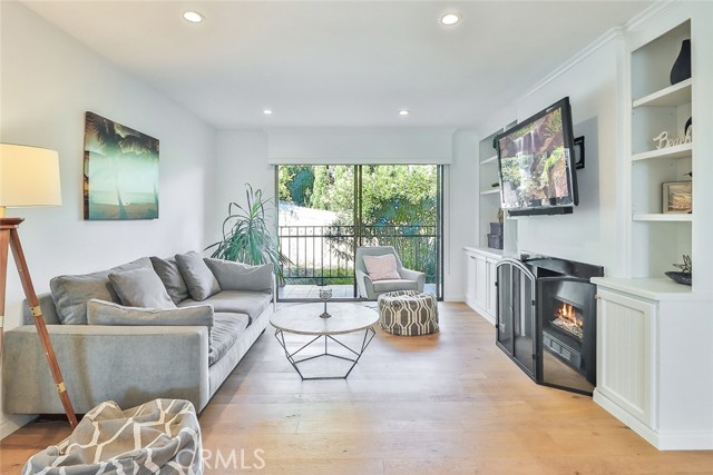 Detail Gallery Image 14 of 51 For 6462 Cavalleri Rd, Malibu,  CA 90265 - 2 Beds | 2 Baths