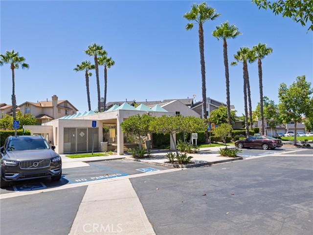23238 Colony Park Drive, Carson CA: https://media.crmls.org/medias/dc23585b-ffc6-405a-9f8c-d7537fcfac10.jpg