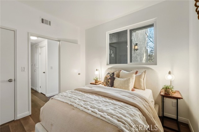 Detail Gallery Image 18 of 45 For 2426 Pleasant Way #E,  Thousand Oaks,  CA 91362 - 2 Beds | 1 Baths