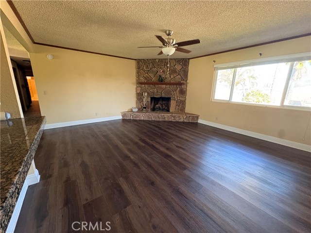 Image 30 of 32 For 31090 Orange